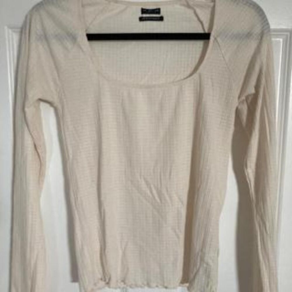 Urban Outfitters Out from Under Scalloped Thermal Long Sleeve Shirt, Size M